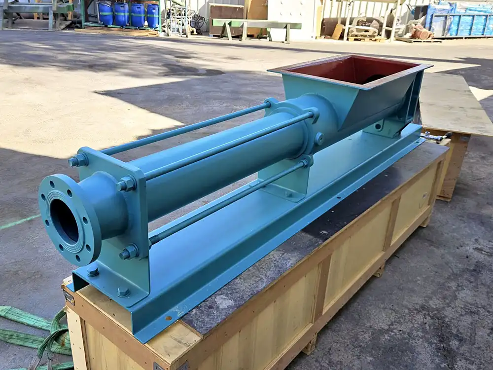 משאבה בורגית תוצרת ARROW עם HOPPER דגם AH